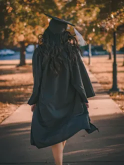 The 5 Benefits of Meditation for Students – 2024
