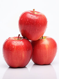 7 Health Benefits of Apples: a Must-Have for Your Diet